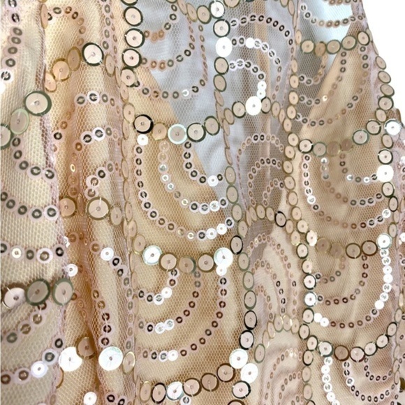 About Us Revolve Jane Sequin Mini Dress Disco Gatsby Gold Glamour Peach NWT - Picture 16 of 16